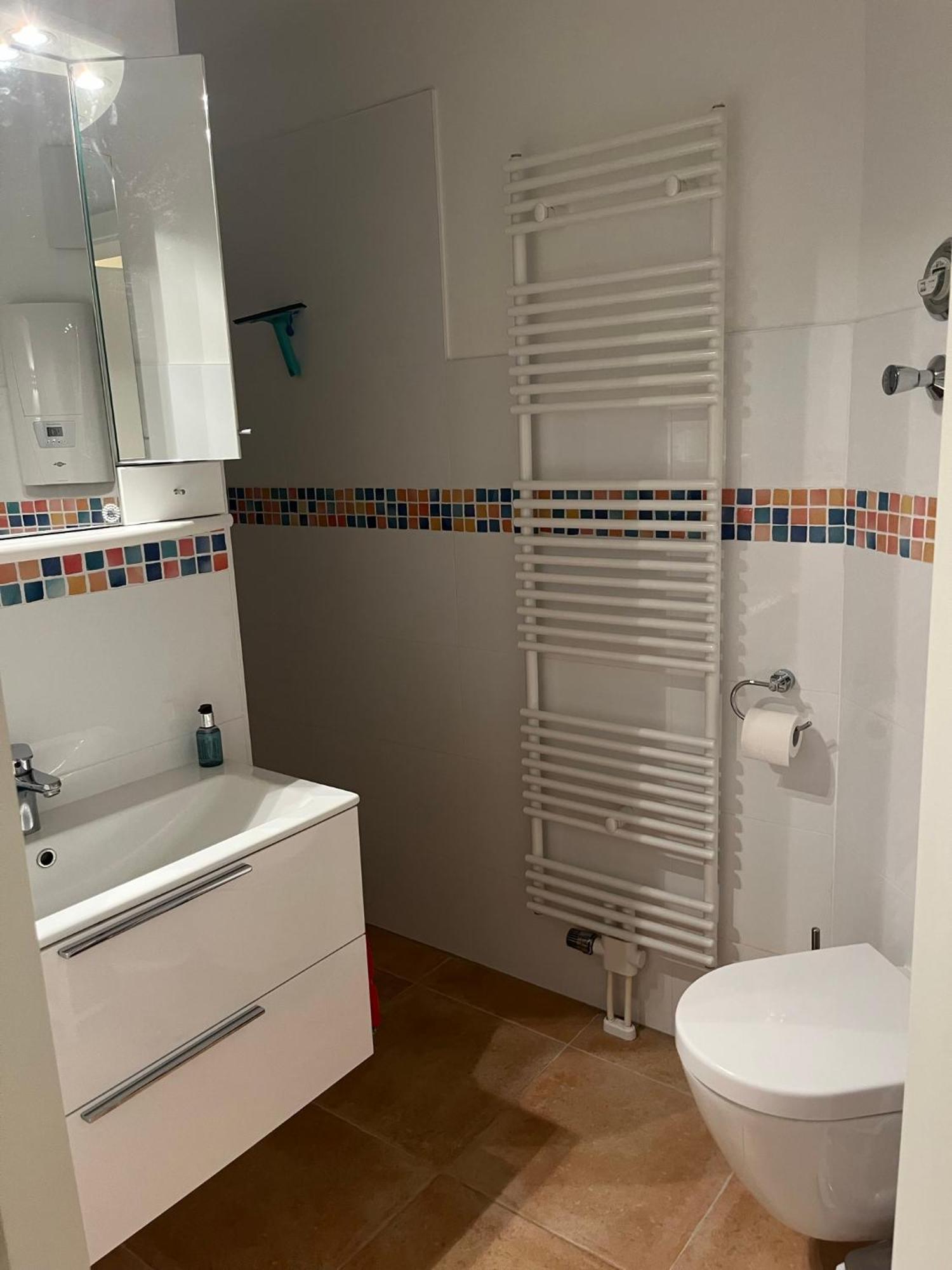 Hochwertige Traumferienwohnung - Neue Tiefe Naehe Suedstrand *
